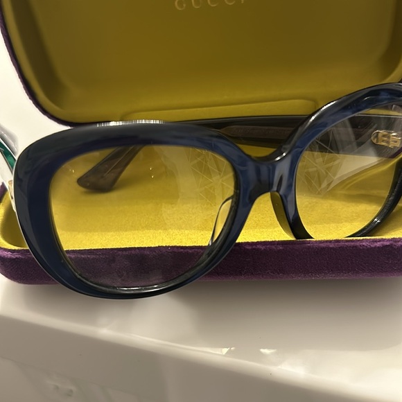 Authentic Guccii glasses frame and case - Picture 6 of 8